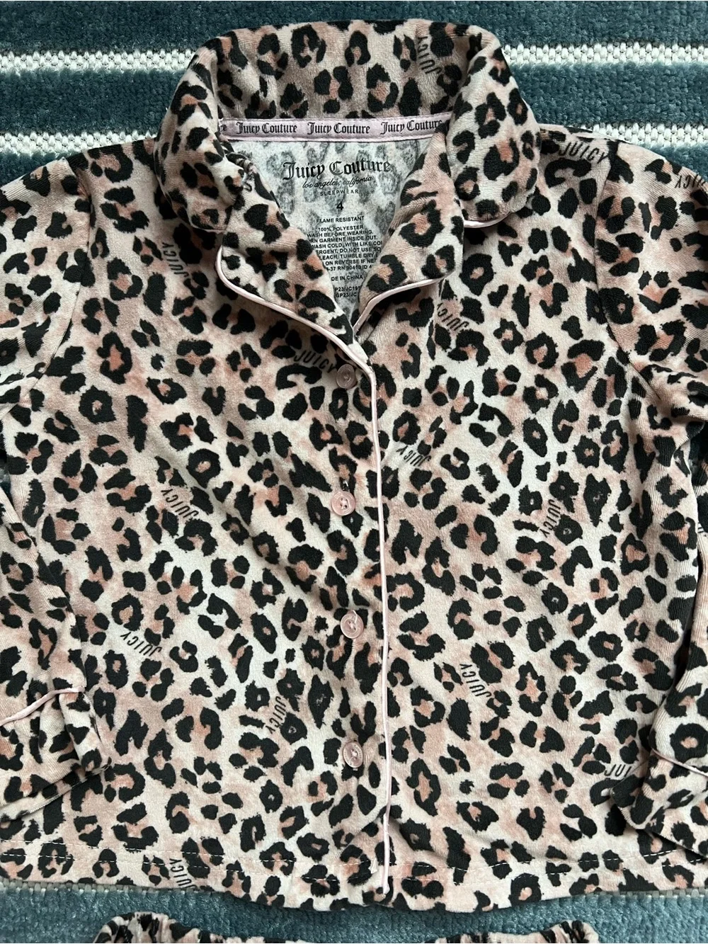 Juicy Couture Leopard Print Girls Pajama Set size 4